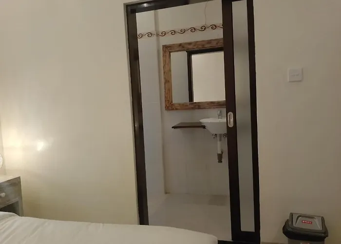 Yanti Guest house 3*